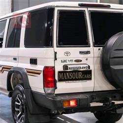 تويوتا لاند كروزر 76